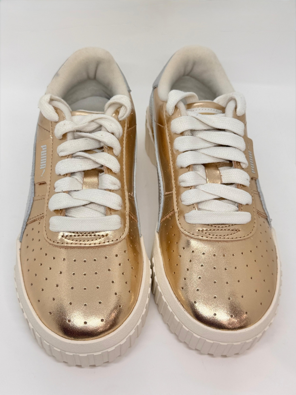 PUMA Metallic Gold Low-Top Sneakers Jr/Size 5/New With Box